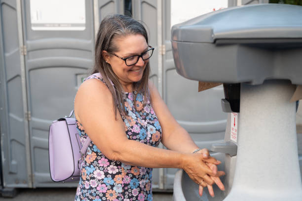 Best Porta potty rental near me  in New Baltimore, MI